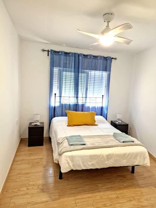 Precioso Apartamento En El Corazon Historico El Puerto de Santa Maria Bagian luar foto